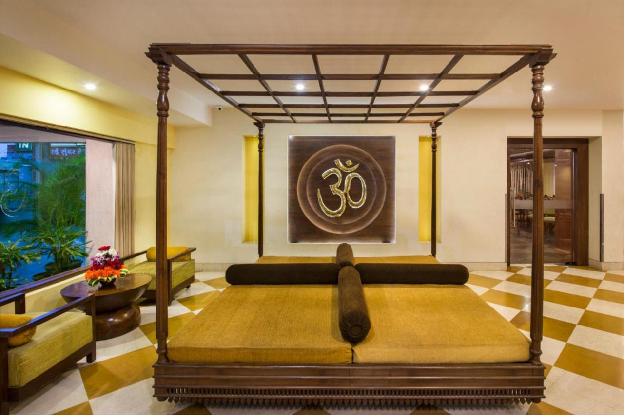 Hotel Abigail Goradia'S เชอร์ดี ภายนอก รูปภาพ