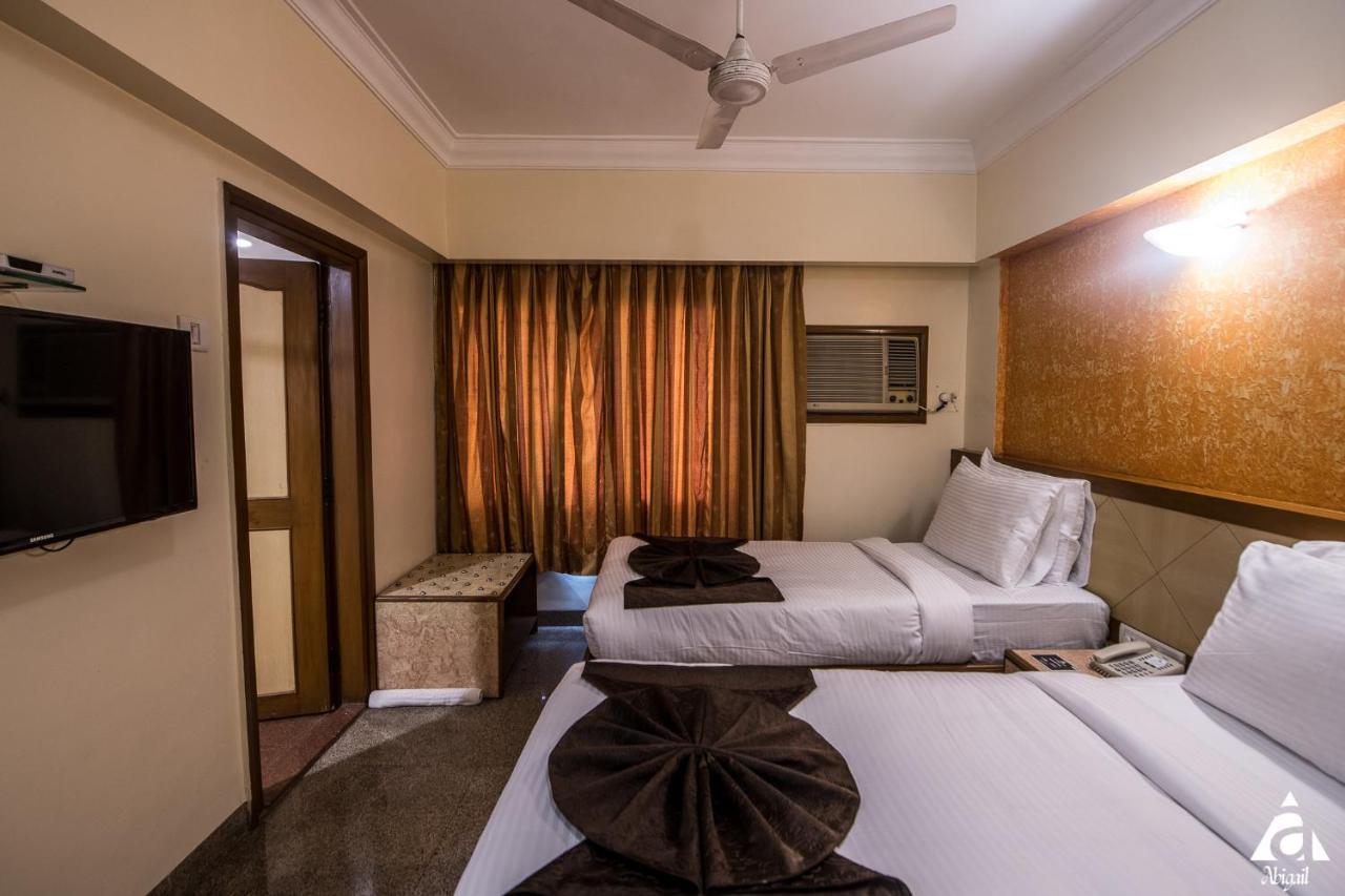 Hotel Abigail Goradia'S เชอร์ดี ภายนอก รูปภาพ