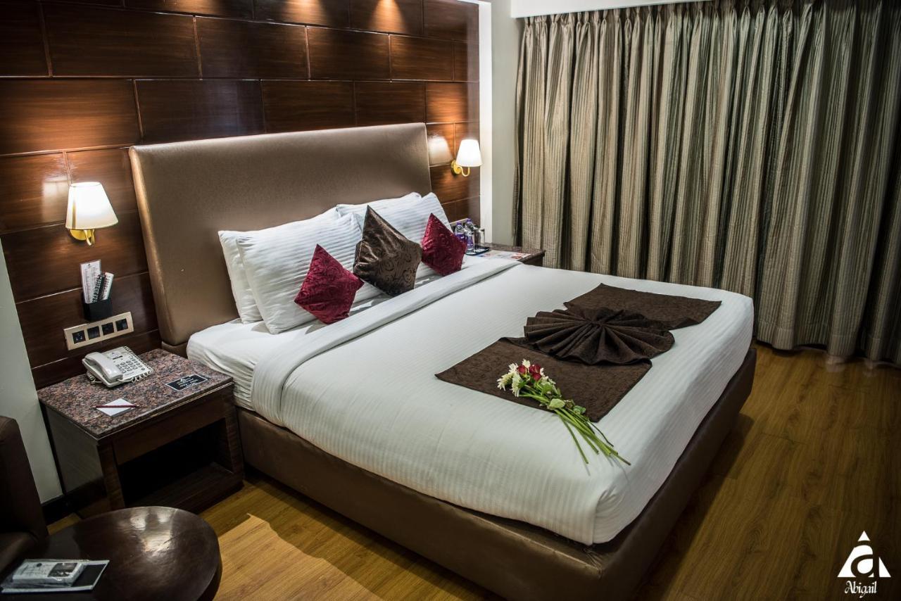 Hotel Abigail Goradia'S เชอร์ดี ภายนอก รูปภาพ