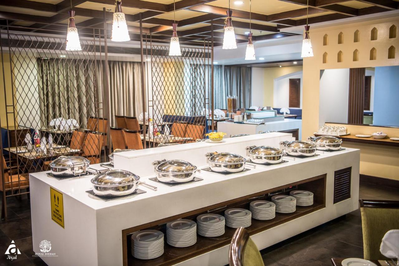 Hotel Abigail Goradia'S เชอร์ดี ภายนอก รูปภาพ